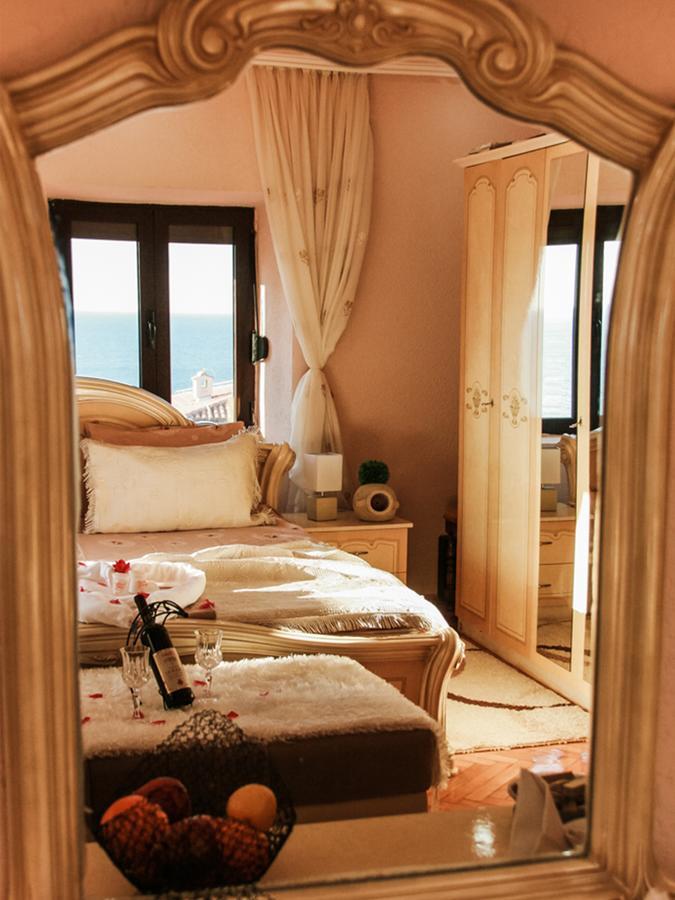 Sunset Old Town Bed & Breakfast Ulcinj Bagian luar foto